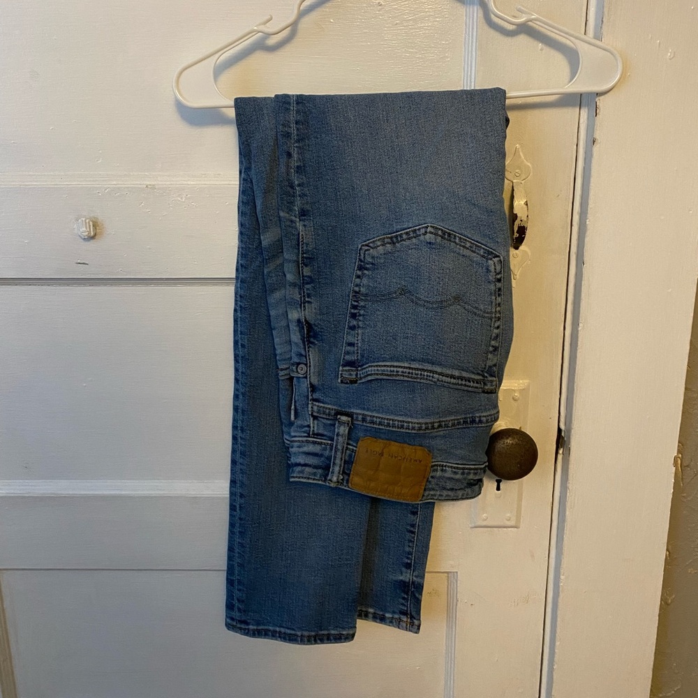 Men’s american eagle air flex skinny jeans.